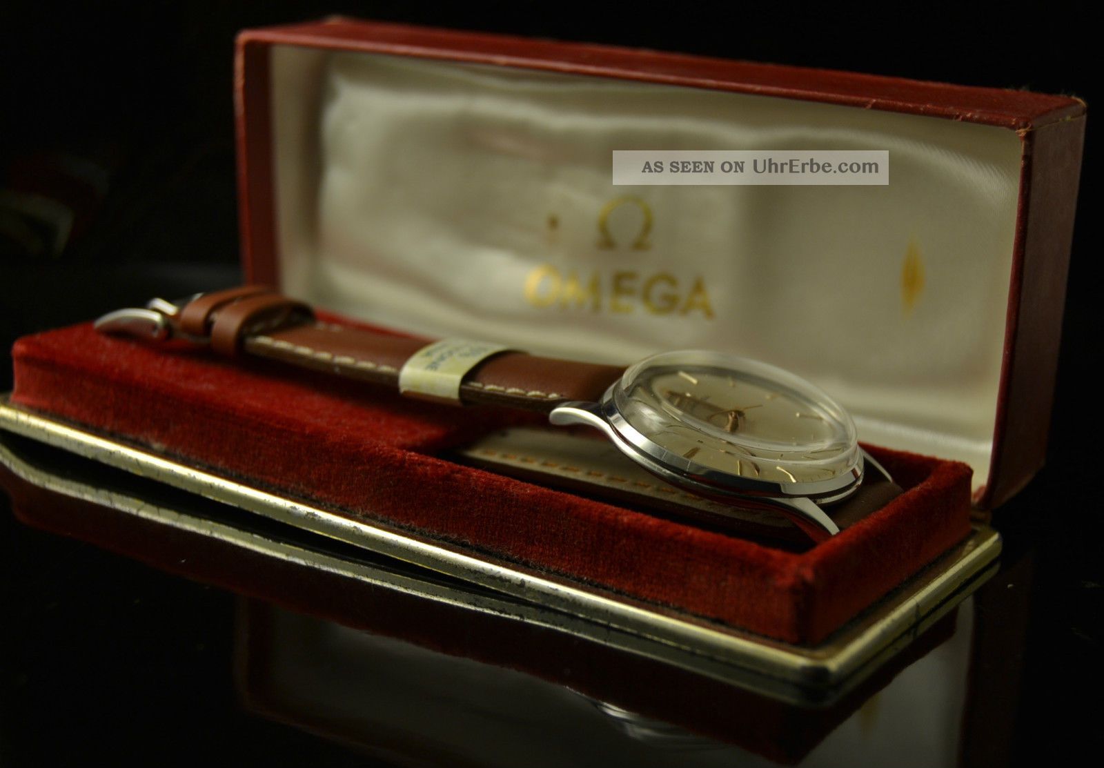 Men ' S Omega Cal.  600 Watch With Omega Red Box 35 Mm Armbanduhren Bild