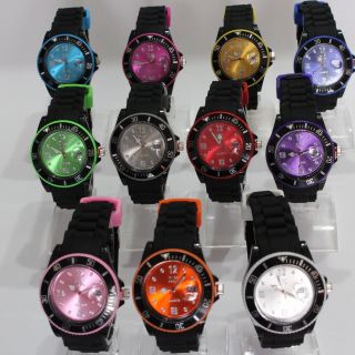 Schwarze Silikon Uhr Mit Datum 43mm - Sportuhr - Armbanduhr - Bild
