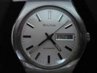 Bulova - Automatic - Swiss - Herrenuhr - Day - Date - Box Bild
