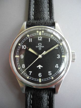 Omega Military Watch 1953,  Ref.  2777 - 1sc,  Cal.  283,  British Royal Air Force Bild