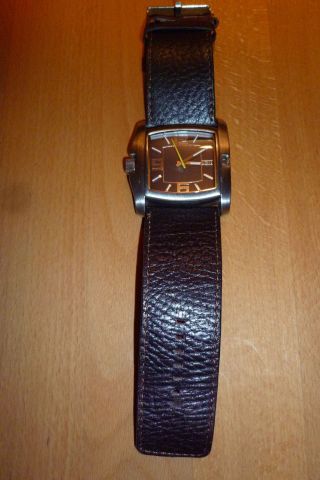Herren - Armbanduhr,  Marke Oozoo,  Braun/silber, Bild