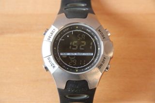 Suunto Observer Titanium Armbanduhr Mit Höhenmesser Und Kompass Bild