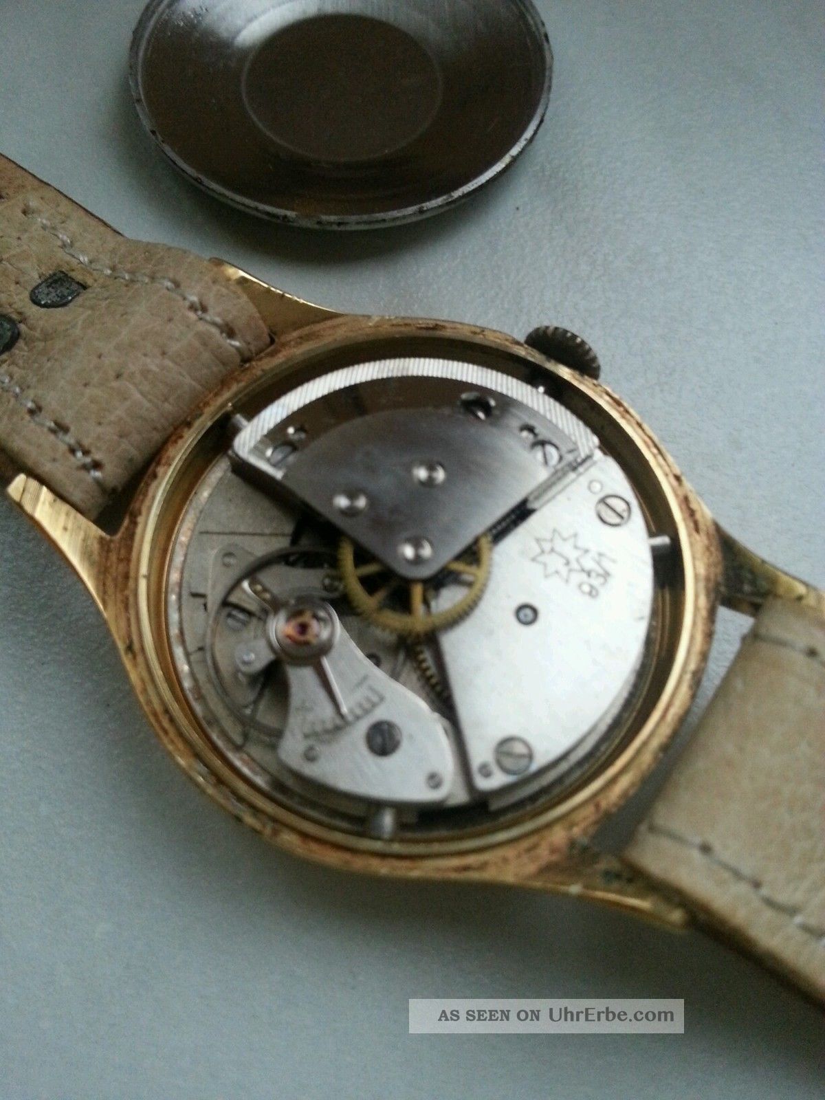 Alte Junghans Handaufzug Uhr Kal. 93/1