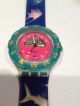 Swatch Scuba Typ / Bunt / Armband Mit Fischmuster / Armand Grundfarbe Dunkelblau Armbanduhren Bild 1