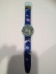 Swatch Scuba Typ / Bunt / Armband Mit Fischmuster / Armand Grundfarbe Dunkelblau Armbanduhren Bild 4