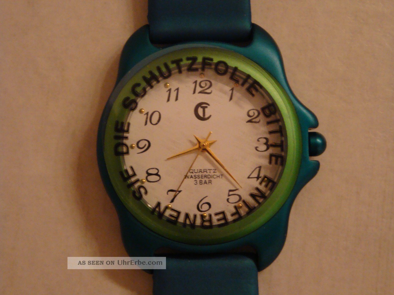Uhr,  Armbanduhr Grün  Von „ United Colors Of Benetton“, Armbanduhren Bild