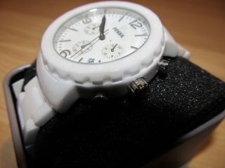 Ideales Weihnachtsgeschenk Keramik Damen Armbanduhr Weiß Von Fossil Bild