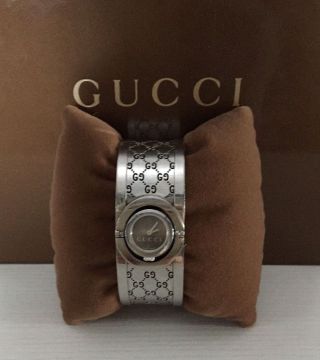 Gucci Twirl Damenuhr Armband Edelstahl Ya112501 Top Geschenk Bild
