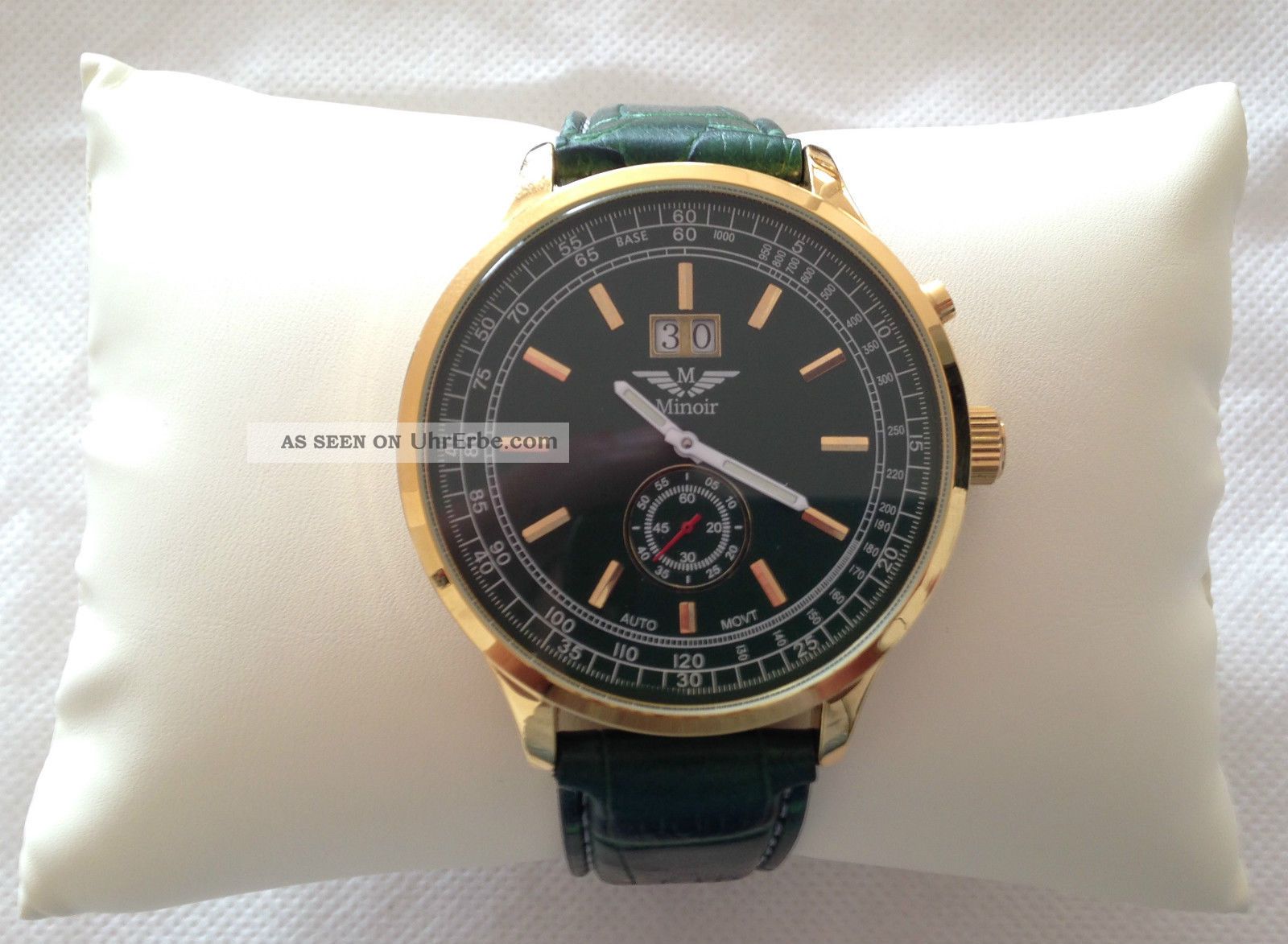 Armbanduhr Der Marke Minoir - Modell Diconne - Automatikwerk - Kleine Sekunde Armbanduhren Bild
