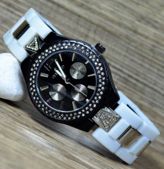 Damenuhr Armbanduhr Schwarz Silber Mit Strass Trend Mode Fashion Uhr 106 Bild