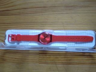 Swatch Damen Armband Uhr Rot Intense Red Silikon Glitzer Top Bild