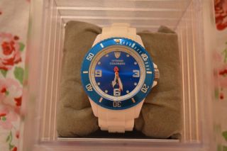 Armbanduhr Detomaso Colorato 40 Mm M Blue & White Und Ovp Bild