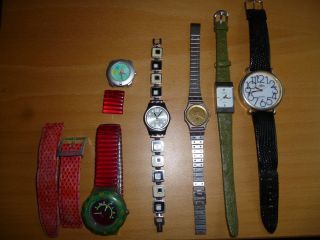 Uhrensammlung 6x Damen Armbanduhren Swatch Scuba Chessboard Benetton Bulova Bild
