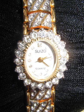 Damen - Quartz - Armband - Uhr 18k.  Gold Plated - Zirkoniasteinchen - Weihnachtsgeschenk Bild