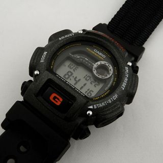 Casio G - Shock Illuminator Alarm Chronograph Uhr Dw - 8400 - 1,  Thermometer,  Licht Bild