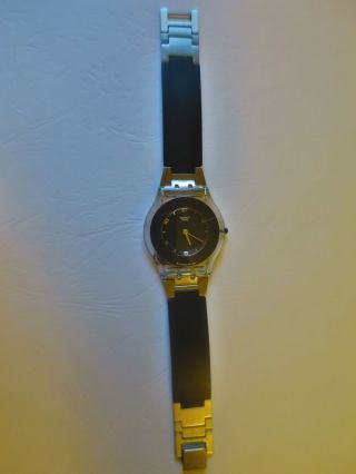 Superflache Swatch Skin Unisex - Armbanduhren Pure Black Sfk116 Kautschuk Sammler Bild