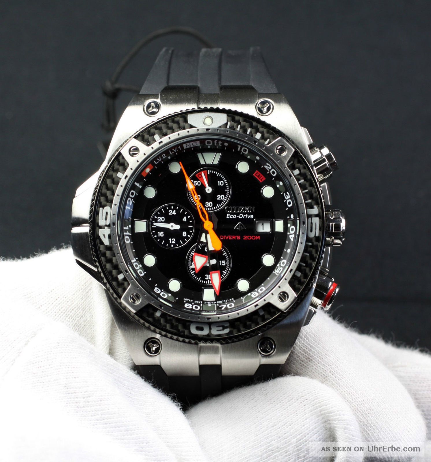 citizen promaster carbon eco drive