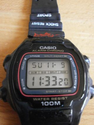 Casio W - 725 Armbanduhr Sportuhr Einsatzuhr Bild