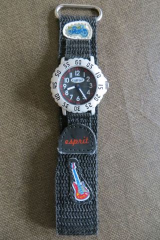 Esprit Kinder Armband Uhr Schwarz Mit Klettverschluss Und Tollen Stickern Bild