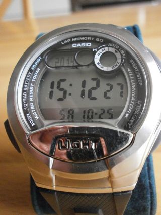 Casio W - 752 Armbanduhr Sportuhr Einsatzuhr Bild