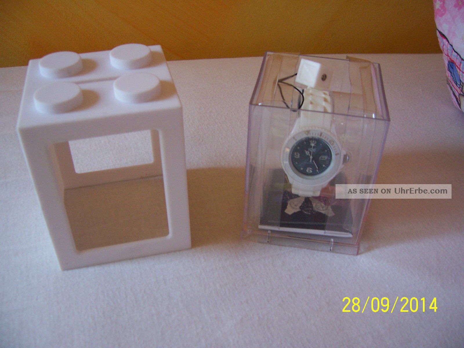 Ice Watch Armbanduhr Mit Silikonband Ice White - White - Dark Blue Grau - Small Armbanduhren Bild