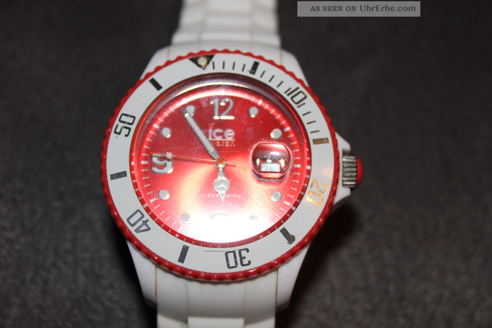 Ice Watch Big Weiß Mit Rotem Ziffernblatt,  Inkl.  Verpackung,  Top Armbanduhren Bild