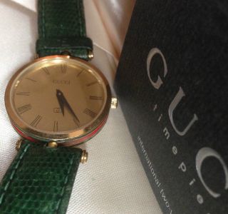 Gucci Uhr,  Unisex,  Durchmesser 30mm Bild