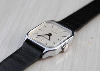 Bifora Vintage Quartz Armbanduhr Damen 70er Jahre Aus Lagerauflösung Bild