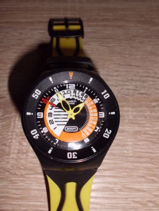 Swatch Uhr Schwarz Gelb Chrono? Von 2003 Bild