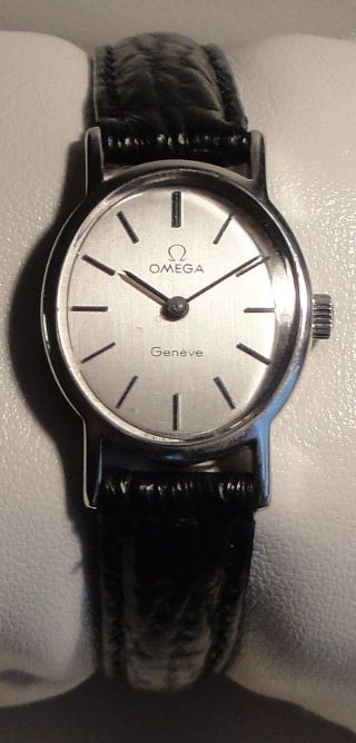 Klassische Vintage Damen Armbanduhr Omega Genéve – Handaufzug – Cal.  625 Bild