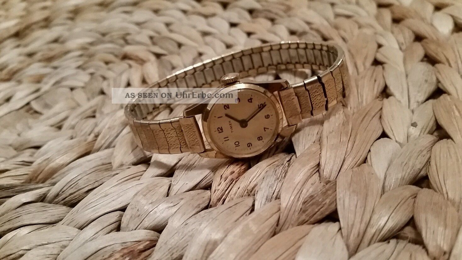 Goldene Alte Timex Damenuhr Zum Aufziehen Armbanduhren Bild