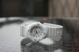 Casio Uhr Damenuhr Mädchen Uhr Lrw - 200h Weiß Bild