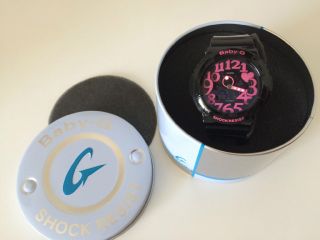 Casio Baby - G Shock Resist Schw Lackarmband /pinke Zahlen Modell 5194 Bild