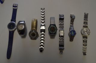8 Armbanduhren Zu Verkaufen (3xswatch/2xesprit/benneton/fossil) Bild