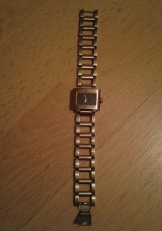 Esprit - Tolle Damen Uhr / Silber Armband Bild