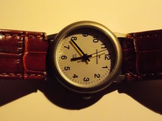 Damen - Oder Jugend - Armbanduhr,  Titan,  Lederarmband,  Durchmesser 2,  6 Cm Bild