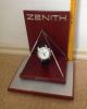Zenith Display In Form Einer Pyramide Sehr Edel Und Schwer Armbanduhren Bild 2