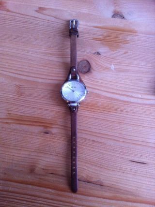 Fossil Uhr Damen Braunes Lederband Bild