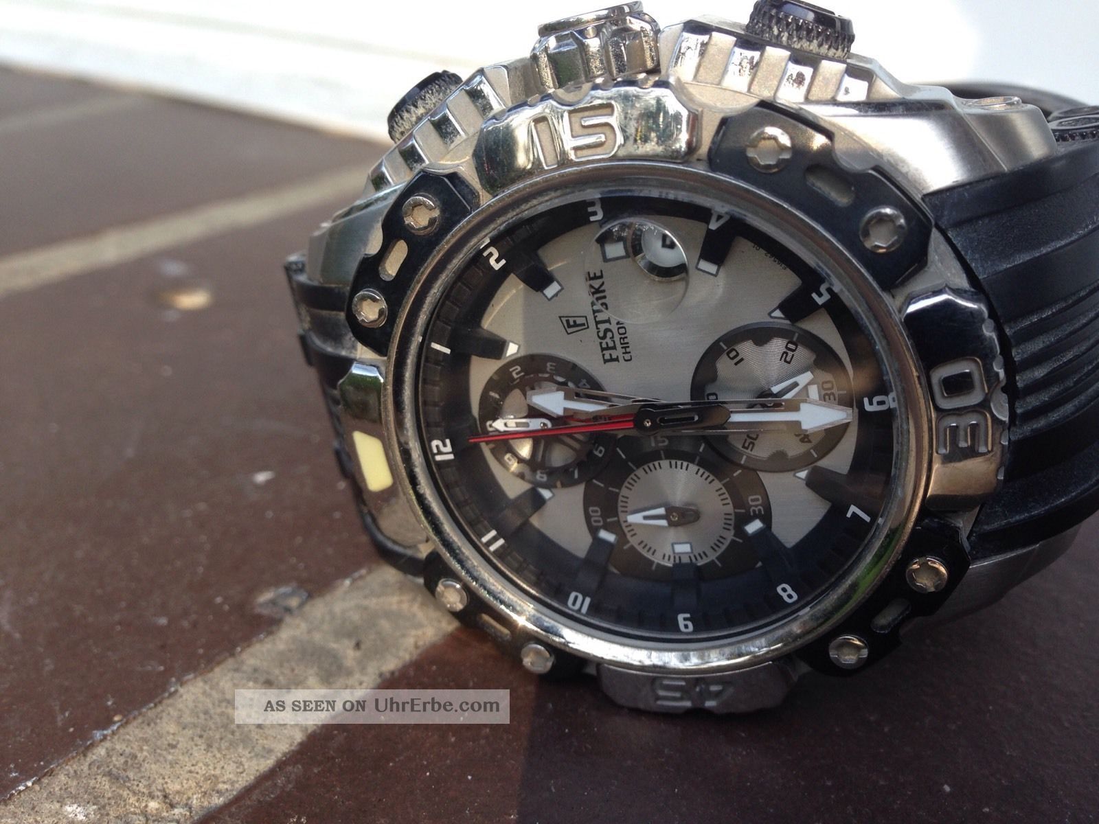 Festina Chronograph Armbanduhren Bild