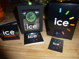 Ice - Crazy - Watch Armbanduhr - Schwarz - Grün - Unisex - Mit Rechnung - Nie Getragen Bild