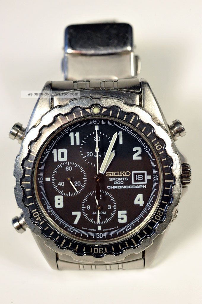 seiko sports 200 chronograph