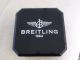 Breitling Navitimer World Armbanduhren Bild 2
