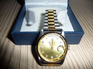 Bulova Seville Day & Date Automatik Uhr Vergoldet Mit Led - Uhrenbeweger Bild