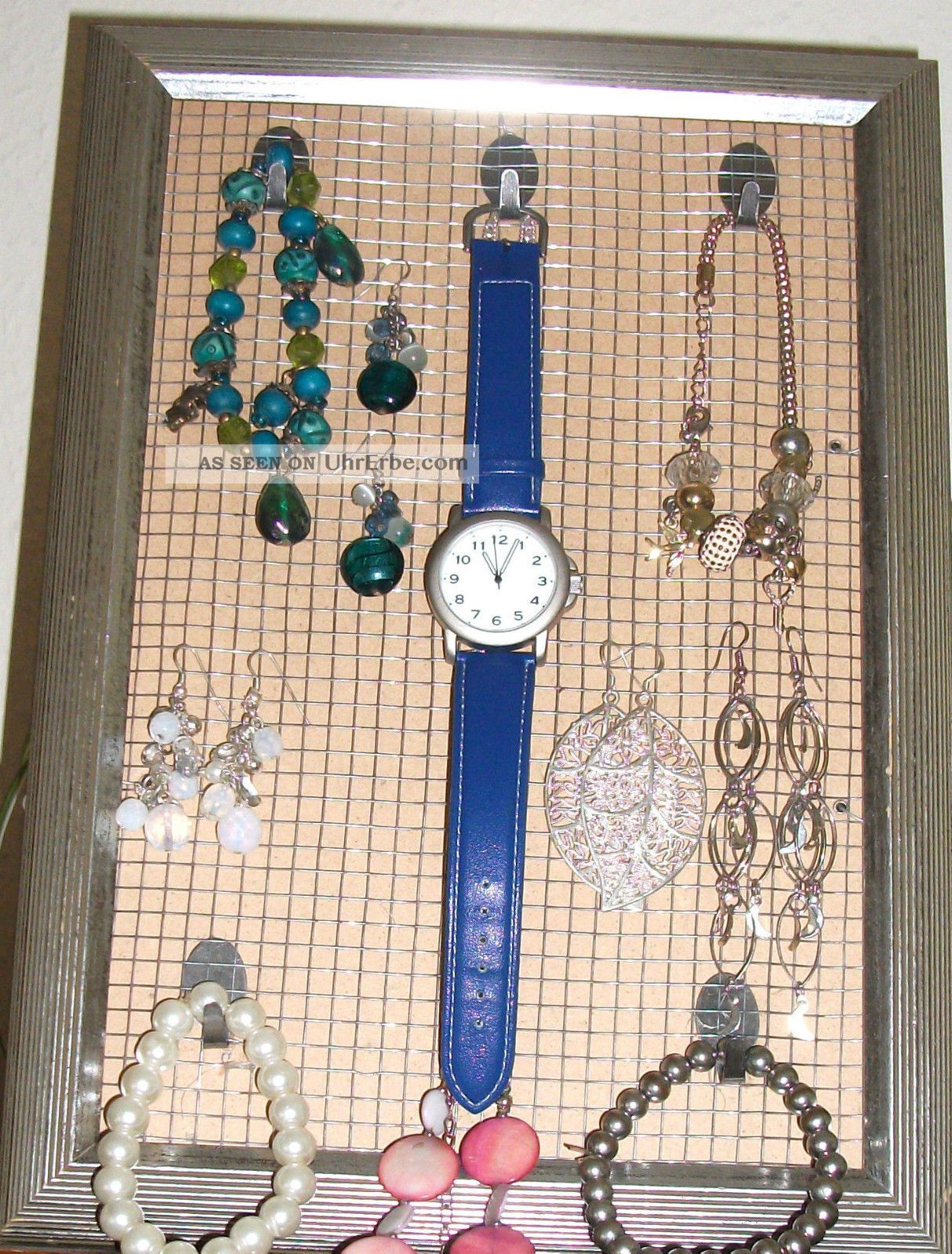 Damen - Armbanduhr Rund Ø = 35 Mm,  Gehäuse: Silberfarben,  Band: Blau Armbanduhren Bild