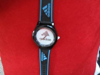 Adidas Armbanduhr Bild
