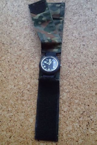 Victorinox Armbanduhr Militär Bundeswehr Tarndruck T - Swiss Water Resistant 166ft Bild