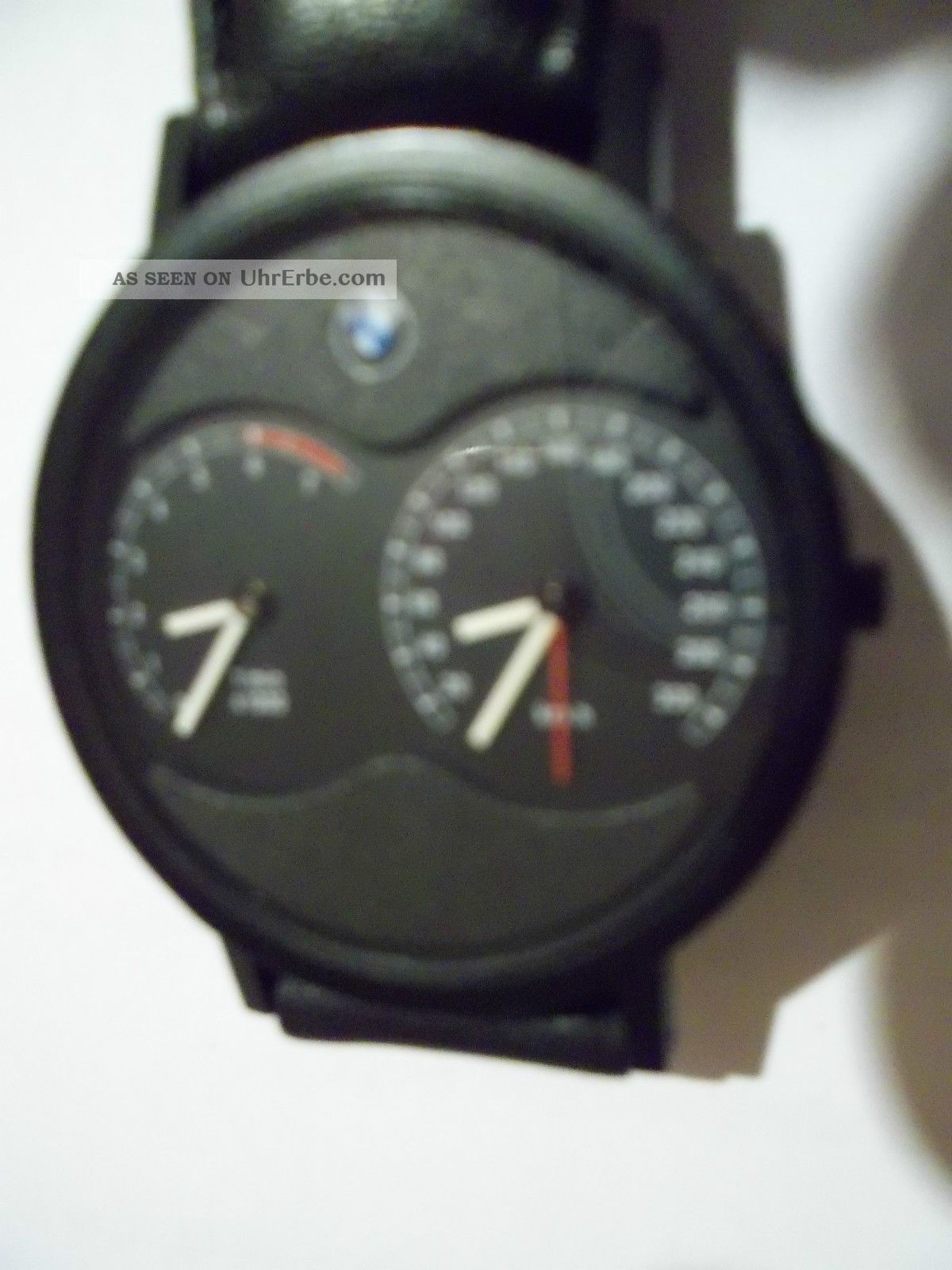 Bmw Herrenarmbanduhr 850 I,  2 Uhrwerke Drehzahlmesser,  Tachometer 300 Km/h Armbanduhren Bild