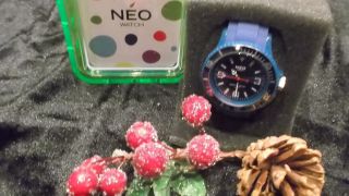 Neowatch Uhr In Blau - - Weihnachtsgeschenk Bild