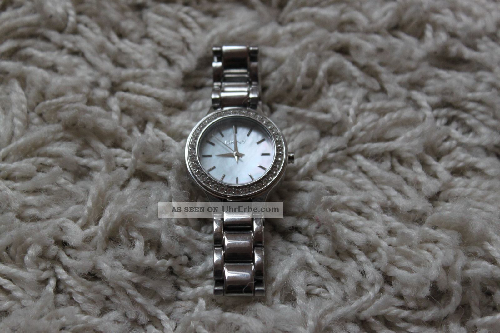 Dkny Armbanduhr Silber Mit Kristallverzierung Armbanduhren Bild