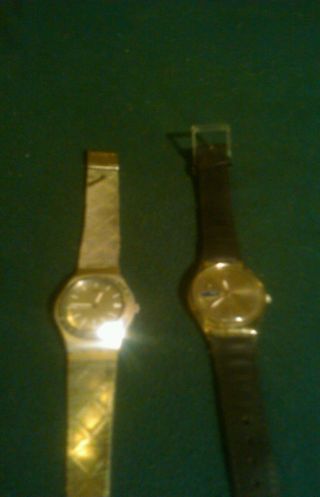 2 X Swatch Swiss 1x Aluminium.  Armbanduhr Und 1 X Mal Leder Bild